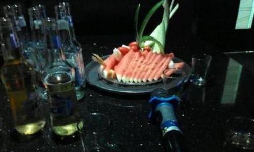 ktv照片喝酒照片,KTV欢乐时光瞬间